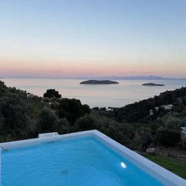 Villa Aegean Blue, 3 bedrooms, stunning views