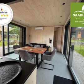 Chalet WaldZeit, hotel sa Weiskirchen