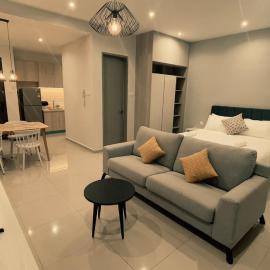 Penang HomeStay at Iconic Regency
