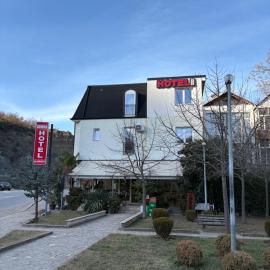Hotel SKURA , Librazhd, hotel en Librazhd