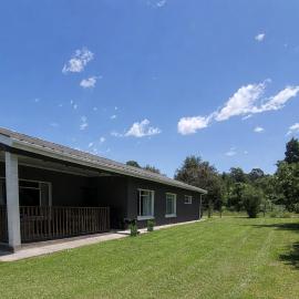 Storms River Family Accommodation, готель у місті Стормсрівер