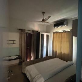 crest crew, hotel en Sangolda