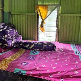 Erwin Homestay Rammang-Rammang, hotell i Kasijala