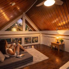 Belle's Peak Staycation-Private Overlooking Villa for 15 Guests in Batangas, Hotel in Batangas City