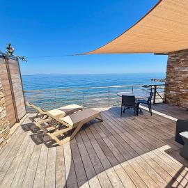 maison de bord de mer cap corse