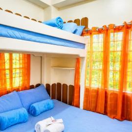 Flat Near Strawberry Farm, Hotel in La Trinidad