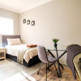 Scheunberg 2 Modern Bachelor Flat