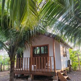 Jimmys cabins, hotel u gradu La Periquera