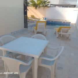 villa piscine 3 chambres Sami Midoun, hotel a Taguermess