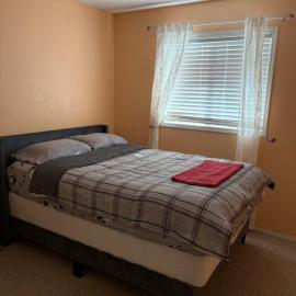 Quiet Haven west Edmonton Room Two – hotel w mieście Edmonton