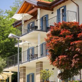 LELAC Isola Bella – hotel w mieście Arizzano