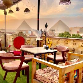 Farsha Pyramids Inn, hotel en El Cairo