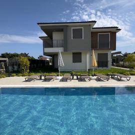 Nest Park Side