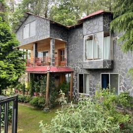 Haven Mushkpuri Heights - 5BR Home with Lawn in Dunga Gali, hotel in Dunga Gali
