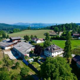 Ferienwohnung Kollehof, ξενοδοχείο σε Krumpendorf am Wörthersee