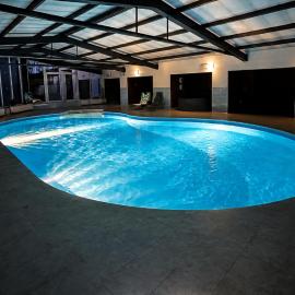 Family Apartment Staňkov, Pool, Sauna & Playground, hotell sihtkohas Staňkov