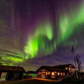 Lyngen Adventure Lodge, hotel di Lyngen