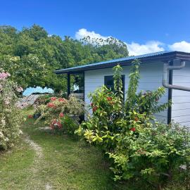LE FARE BLEU ITI Bungalow climatisé en bord de lagon à Tiputa Rangiroa - Demi-pension & vélos gratuits, hotel a Rangiroa