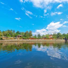와이칼에 위치한 호텔 Karunakarala Ayurveda Resort