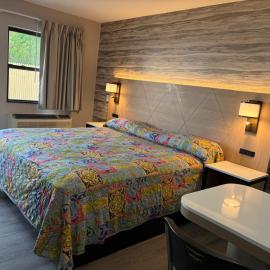 Midway Motel
