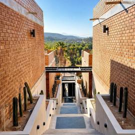 Boutique Townhouse with Palm Grove and Pool Views, hotel in Todos Santos