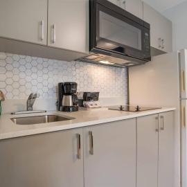 Suburban Studios Biloxi North Area: Biloxi şehrinde bir otel
