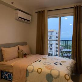 Pinili Homestay, хотел в Suba
