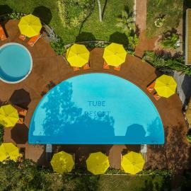 Tube Resort by EHM, hotel in Koh Rong Sanloem