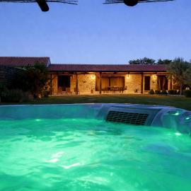 Holiday House with jacuzzi and sauna, ξενοδοχείο σε Rovinj