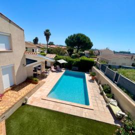 Annexe des Pins - studio gîte avec piscine & climatisation