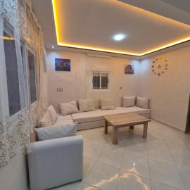 Appartement meublé dans la ville jebha L4, hotel in El Jebha