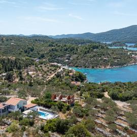 Holiday home Edi by Villas Guide