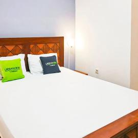 Urbanview Earlyta Inn Syariah Near Stasiun Tegal