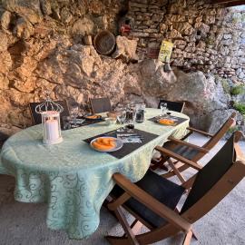 Chambre d'Hôtes les 3 Cochons d'Olt, hotel a Arcambal