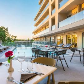 Poseidon Beach Resort - Premium All Inclusive & Free Riviera Beach Access, hotel in Golden Sands