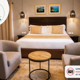 Villa de Chazha Guesthouse, hotel di Francistown