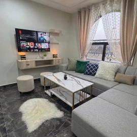 2 BHK Apartment, 2 ACs And Private Parking, In Bahria Town, Lahore