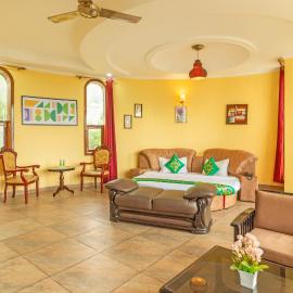 Treebo Kaler Hotel & Resorts, Hotel in Nainital