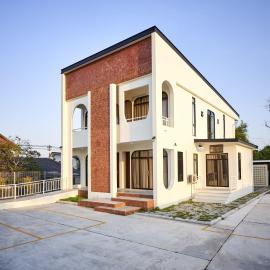 ทอขวัญ Thorfunstay, hotel in Ban Nam Phru