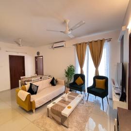 Golden Sands Poolfront Stay 3BHK Adora de Goa