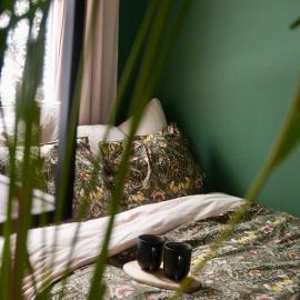 Elegant Design Studio with Pool, Sauna, and Private Parking, hotel v destinácii Laax