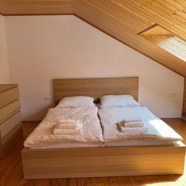 Apartment sklep 33E