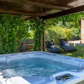 Villa Beatrice with Exclusive Garden