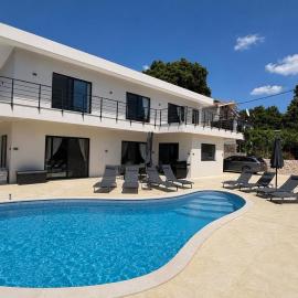 Villa LiRa Star Bar Montenegro - Exclusive Adriatic Villa with Private Pool Starry Sky Lounge
