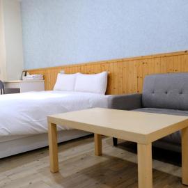Didi House無人化自助入住, Hotel in Tainan