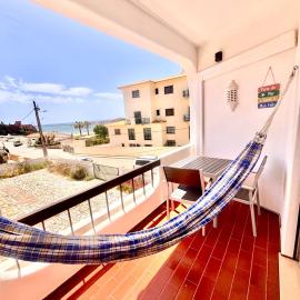 Beach Front & Castle View - Sunny Home