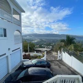 Skyline Suites Villa Penthouse Golden View, hotel Montego Bayben