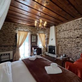 Arcadian Traditional GuestHouse, hotel a Dhimitsana