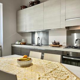 Bibbiena Charm in the heart of the medieval town, hotel u gradu Bibijena