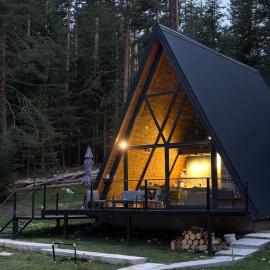 Alpine Lodge